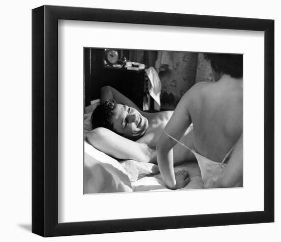 Albert Finney - Saturday Night and Sunday Morning-null-Framed Photo