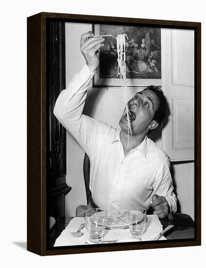 Alberto Sordi Eating Spaghetti-null-Framed Premier Image Canvas