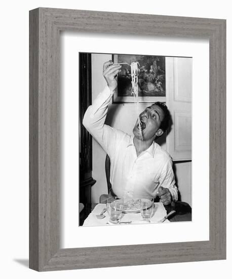 Alberto Sordi Eating Spaghetti-null-Framed Photographic Print