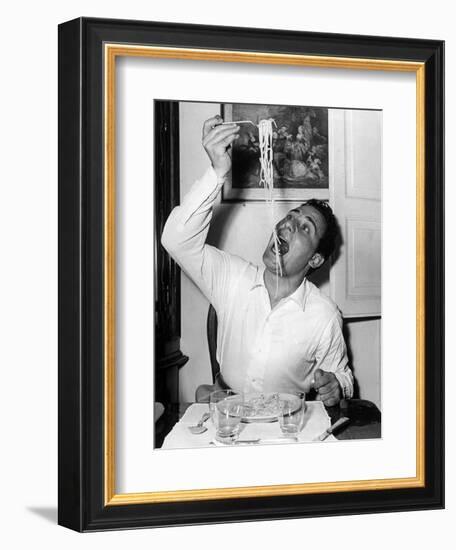 Alberto Sordi Eating Spaghetti-null-Framed Photographic Print