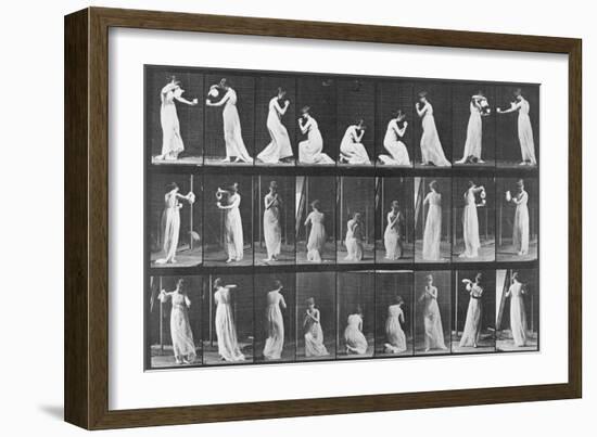 Album sur la décomposition du mouvement:Animal Locomotion: femme versant de l'eau-Eadweard Muybridge-Framed Giclee Print