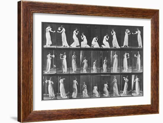 Album sur la décomposition du mouvement:Animal Locomotion: femme versant de l'eau-Eadweard Muybridge-Framed Giclee Print