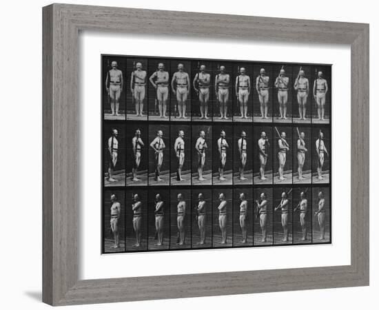 Album sur la décomposition du mouvement : Animal Locomotion : homme au fusil-Eadweard Muybridge-Framed Giclee Print