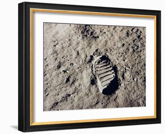 Aldrin's Footprint on the Moon, 1969-null-Framed Giclee Print