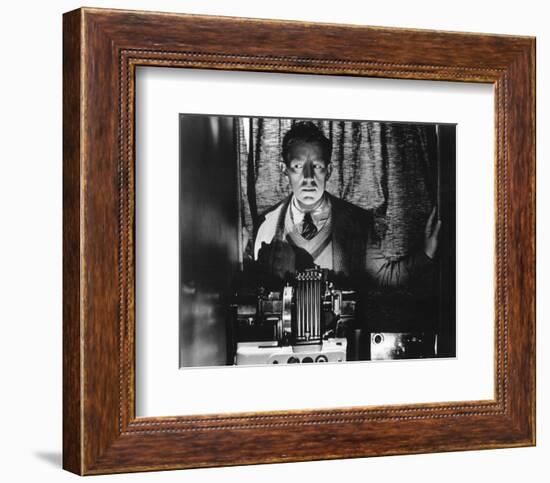 Alec Guinness-null-Framed Photo