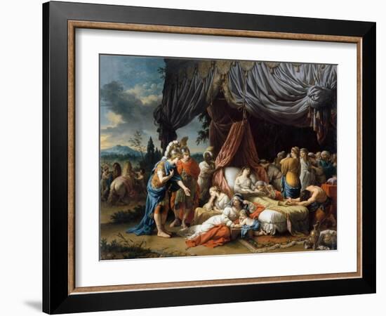 Alexander the Great and Hephaestion at the Deathbed of the Wife of Darius III-Louis-Jean-François Lagrenée-Framed Giclee Print