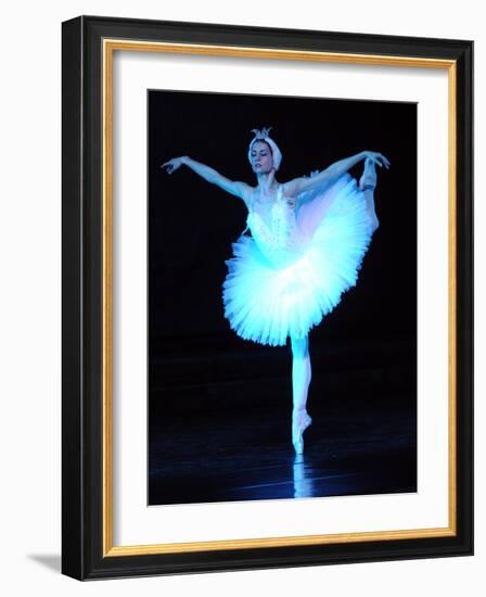 Alexandra Timofeyeva Performs in Tchaikovsky's "Swan Lake" in Moscow's Grand Kremlin Palace, 2012-null-Framed Premium Photographic Print