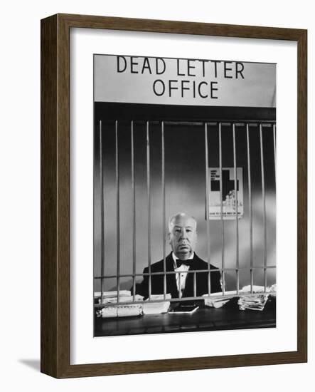 Alfred Hitchcock Presents, 1955-null-Framed Photographic Print