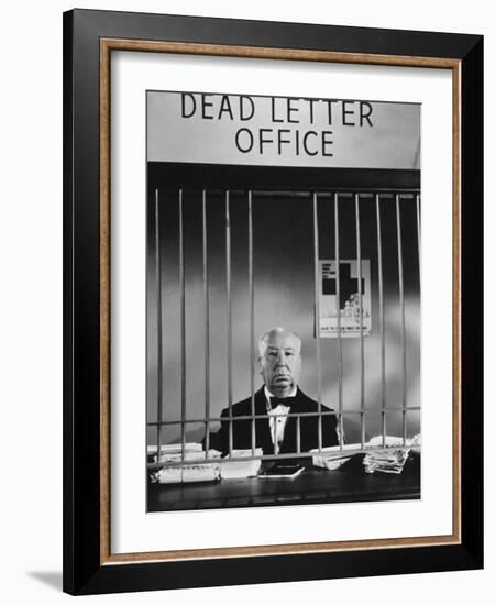 Alfred Hitchcock Presents, 1955-null-Framed Photographic Print