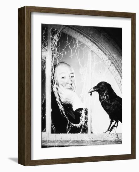 Alfred Hitchcock, The Birds, 1963-null-Framed Photographic Print