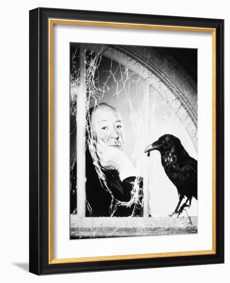 Alfred Hitchcock, The Birds, 1963-null-Framed Photographic Print