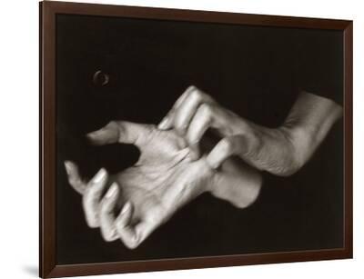 Georgia O'Keeffe (1887-1986) Photographic Print - Alfred Stieglitz