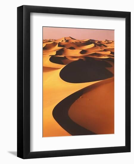 Algeria, Sahara, Great Western Erg, Oasis-Thonig-Framed Photographic Print