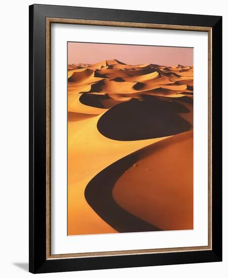 Algeria, Sahara, Great Western Erg, Oasis-Thonig-Framed Photographic Print