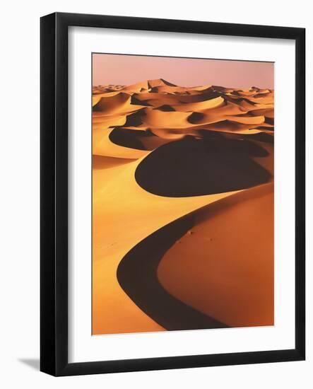 Algeria, Sahara, Great Western Erg, Oasis-Thonig-Framed Photographic Print