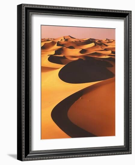 Algeria, Sahara, Great Western Erg, Oasis-Thonig-Framed Photographic Print