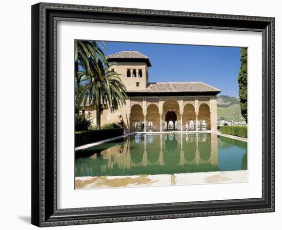 Alhambra, Unesco World Heritage Site, Granada, Andalucia (Andalusia), Spain-James Emmerson-Framed Photographic Print