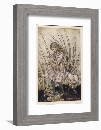 Alice Holds the Baby Pig-Arthur Rackham-Framed Photographic Print