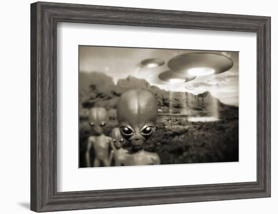 Alien Contact In the 1940s, Artwork-Detlev Van Ravenswaay-Framed Photographic Print
