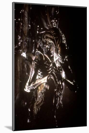 Alien, le huitieme passager (ALIEN), 1979 by RidleyScott (photo)-null-Mounted Photo