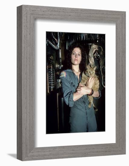 Alien, Sigourney Weaver, 1979-null-Framed Photo