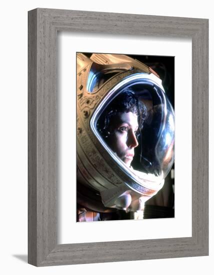 Alien, Sigourney Weaver, 1979-null-Framed Photo