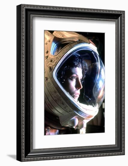 Alien, Sigourney Weaver, 1979-null-Framed Photo