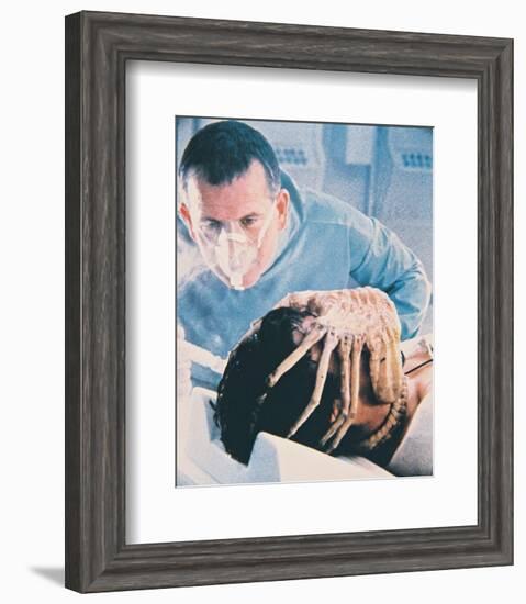 Alien-null-Framed Photo