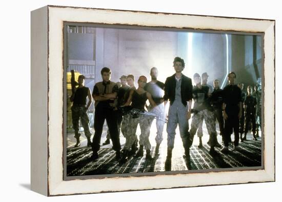 ALIENS, 1986 directed by JAMES CAMERON with Sigourney Weaver between Paul Reiser, Michael Biehn, Je-null-Framed Stretched Canvas