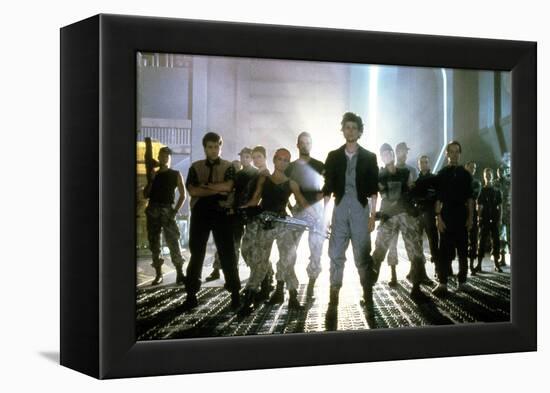 ALIENS, 1986 directed by JAMES CAMERON with Sigourney Weaver between Paul Reiser, Michael Biehn, Je-null-Framed Stretched Canvas