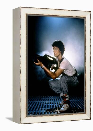 ALIENS, 1986 directed by JAMES CAMERON with Sigourney Weaver (photo)-null-Framed Stretched Canvas