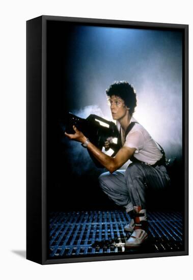 ALIENS, 1986 directed by JAMES CAMERON with Sigourney Weaver (photo)-null-Framed Stretched Canvas