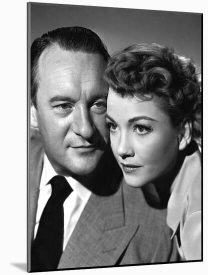 ALL ABOUT EVE, 1950 DIRECTED JOSEPH L. MANKIEWICZ with George Sanders / Anne Baxter (b/w photo)-null-Mounted Photo