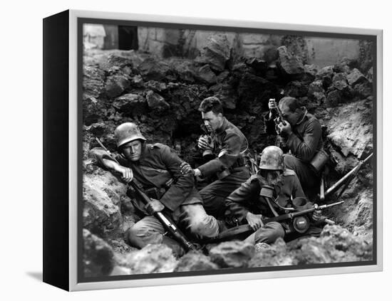 ALL QUIET ON THE WESTERN FRONT by Lewis Milestone with Ben Alexander, Lew Ayres, Louis Wolheim, 193-null-Framed Stretched Canvas