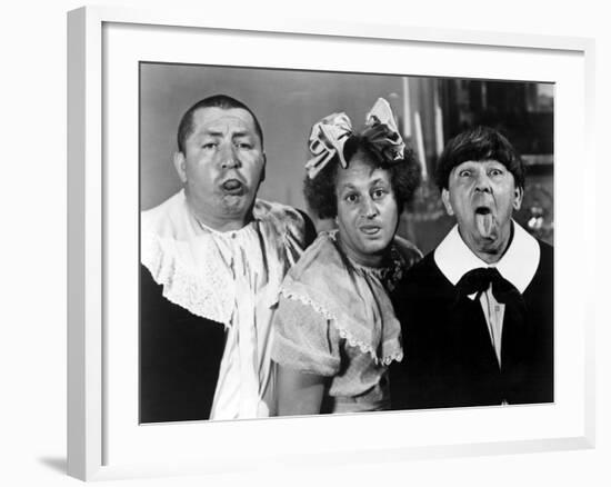 All the World's a Stooge, Curly Howard, Larry Fine, Moe Howard, 1941-null-Framed Photo