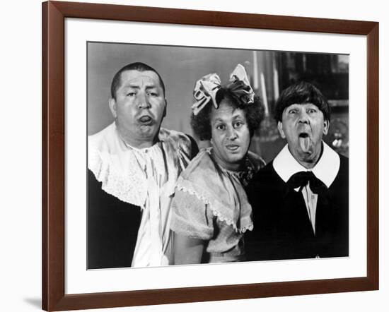 All the World's a Stooge, Curly Howard, Larry Fine, Moe Howard, 1941-null-Framed Photo