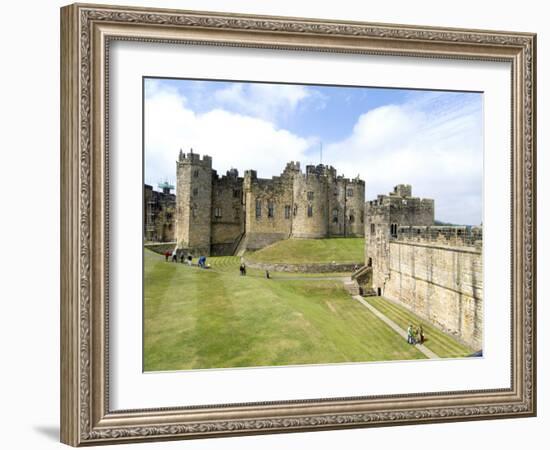 Alnwick Castle, Alnwick, Northumberland, England, United Kingdom-Ethel Davies-Framed Photographic Print