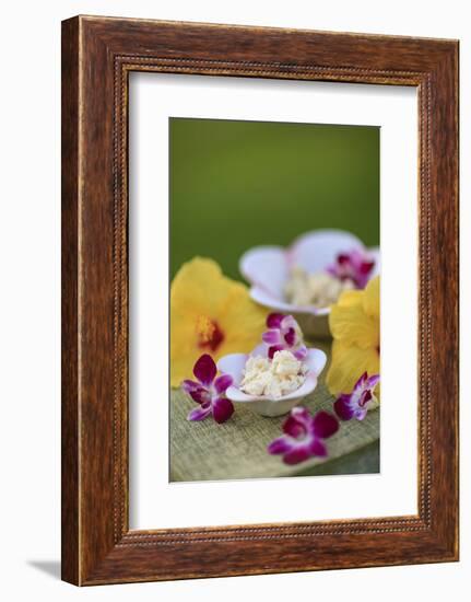 Aloe Butter and Ginger Lime, outdoor Spa, Wailea, Maui, Hawaii, USA-Stuart Westmorland-Framed Photographic Print