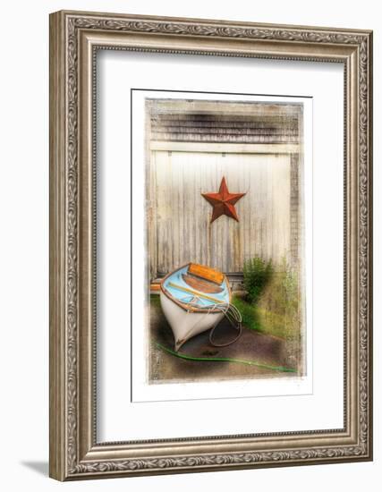 Aloneique-Craig Satterlee-Framed Photographic Print