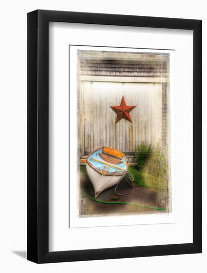 Aloneique-Craig Satterlee-Framed Photographic Print