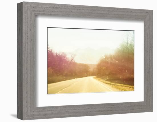 Alsaska Roadtrip-Savanah Plank-Framed Photo