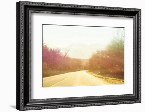 Alsaska Roadtrip-Savanah Plank-Framed Photo