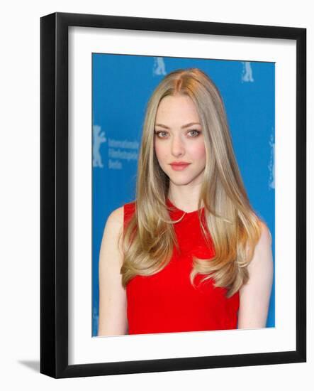 Amanda Seyfried-null-Framed Photo