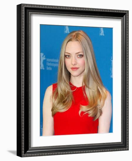 Amanda Seyfried-null-Framed Photo