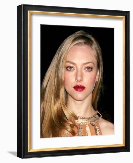 Amanda Seyfried-null-Framed Photo