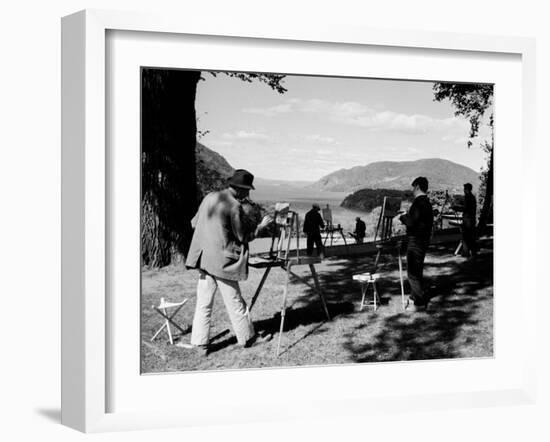 Amatuer Artists Painting Hudson River Landscape Scene-Alfred Eisenstaedt-Framed Photographic Print