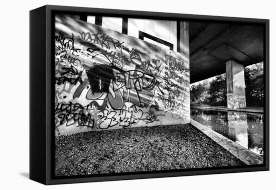 Amazing Light Bouncing Off Water Creating This Interesting Graffiti Shot-sammyc-Framed Premier Image Canvas