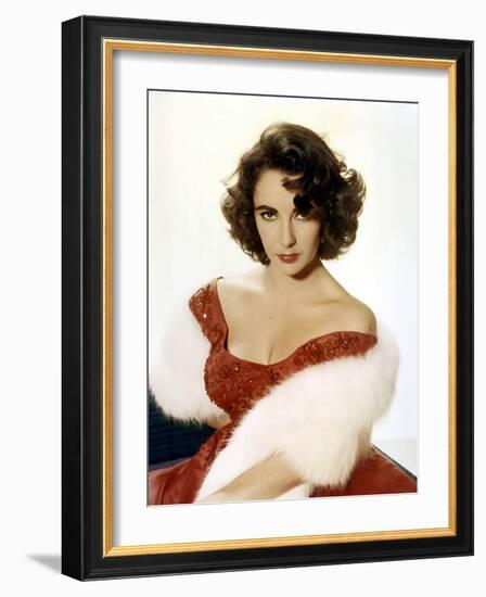 American Actress Elizabeth Taylor with a Red Dress and a Fur Stole C. 1959-null-Framed Photo