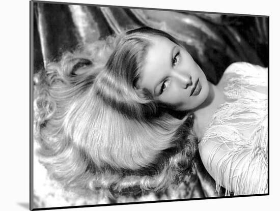 American Actress Veronica Lake (1919-1973) C. 1942-null-Mounted Photo
