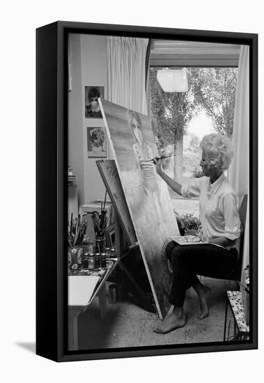 American Artist Margaret Keane Painting in Her Studio, Tennessee, 1965-Bill Ray-Framed Premier Image Canvas